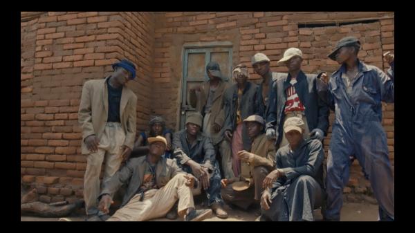 VIDEO: Rayvanny - Kitu kizito ft. Misso Missondo