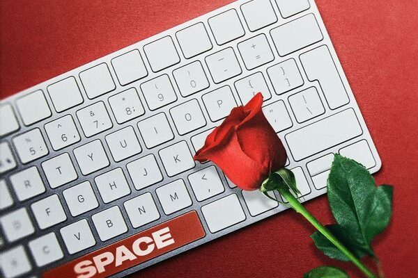 Sam Deep – Space ft. Nvcho & Thatohatsi