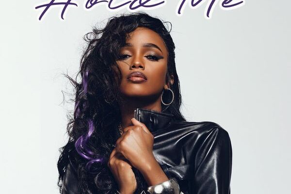 Abigail Chams – Hold Me